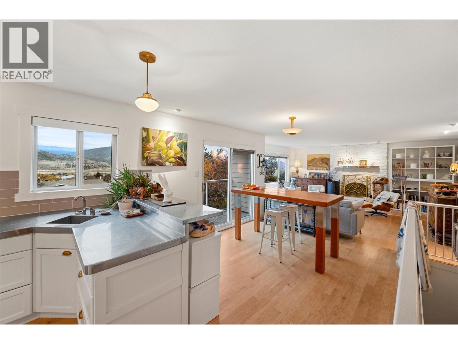 162 DARTMOUTH Place, Penticton