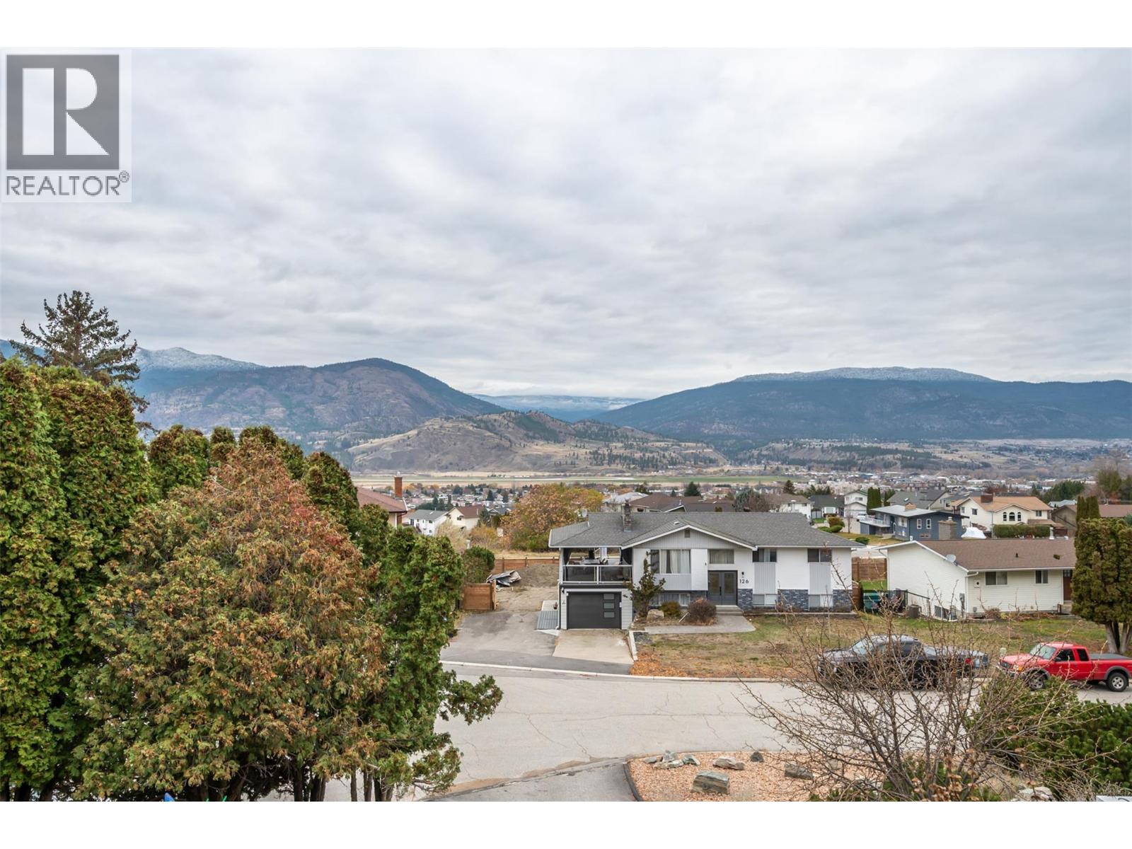 162 DARTMOUTH Place, Penticton