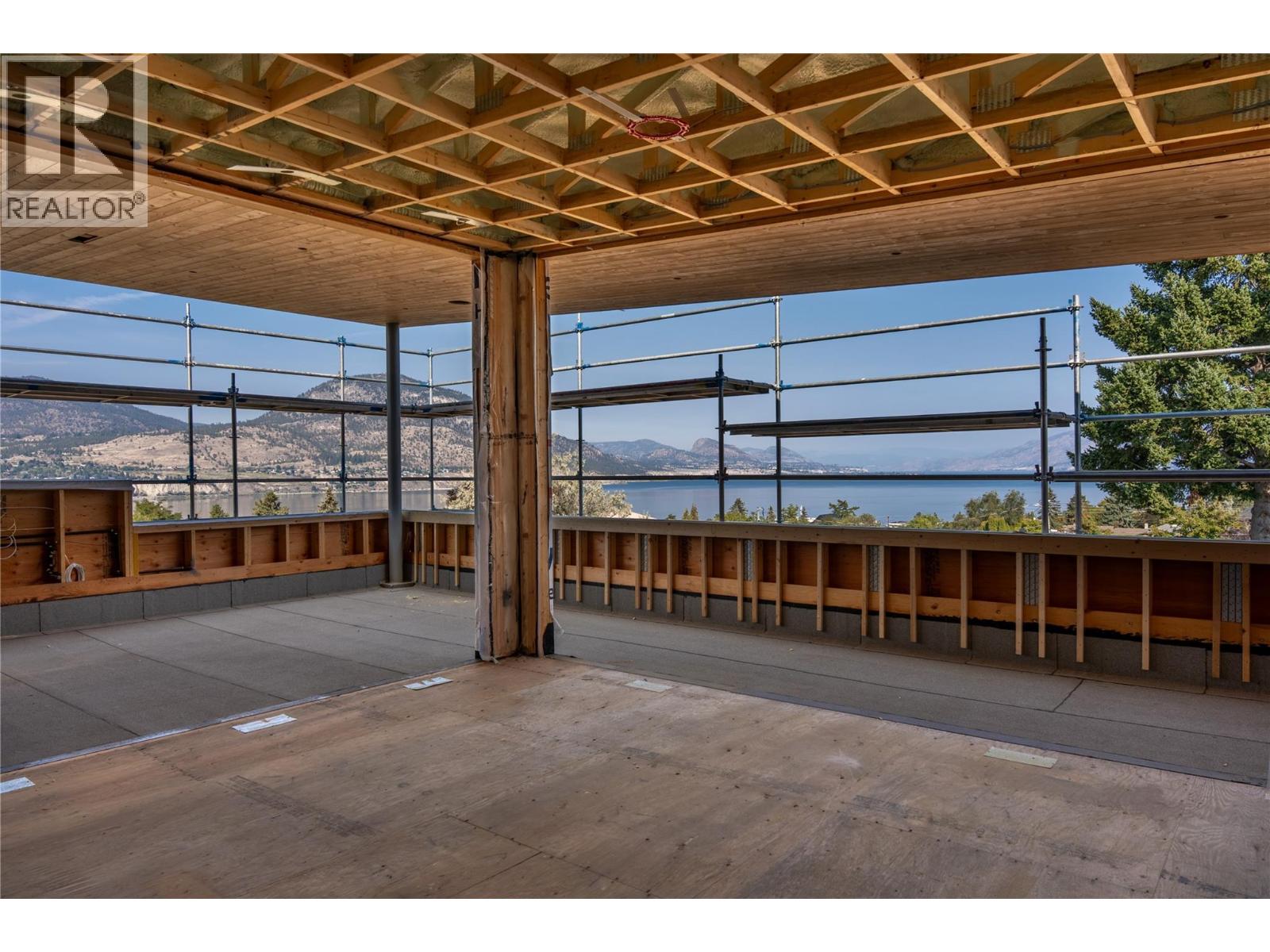 765 Westminster Avenue E, Penticton