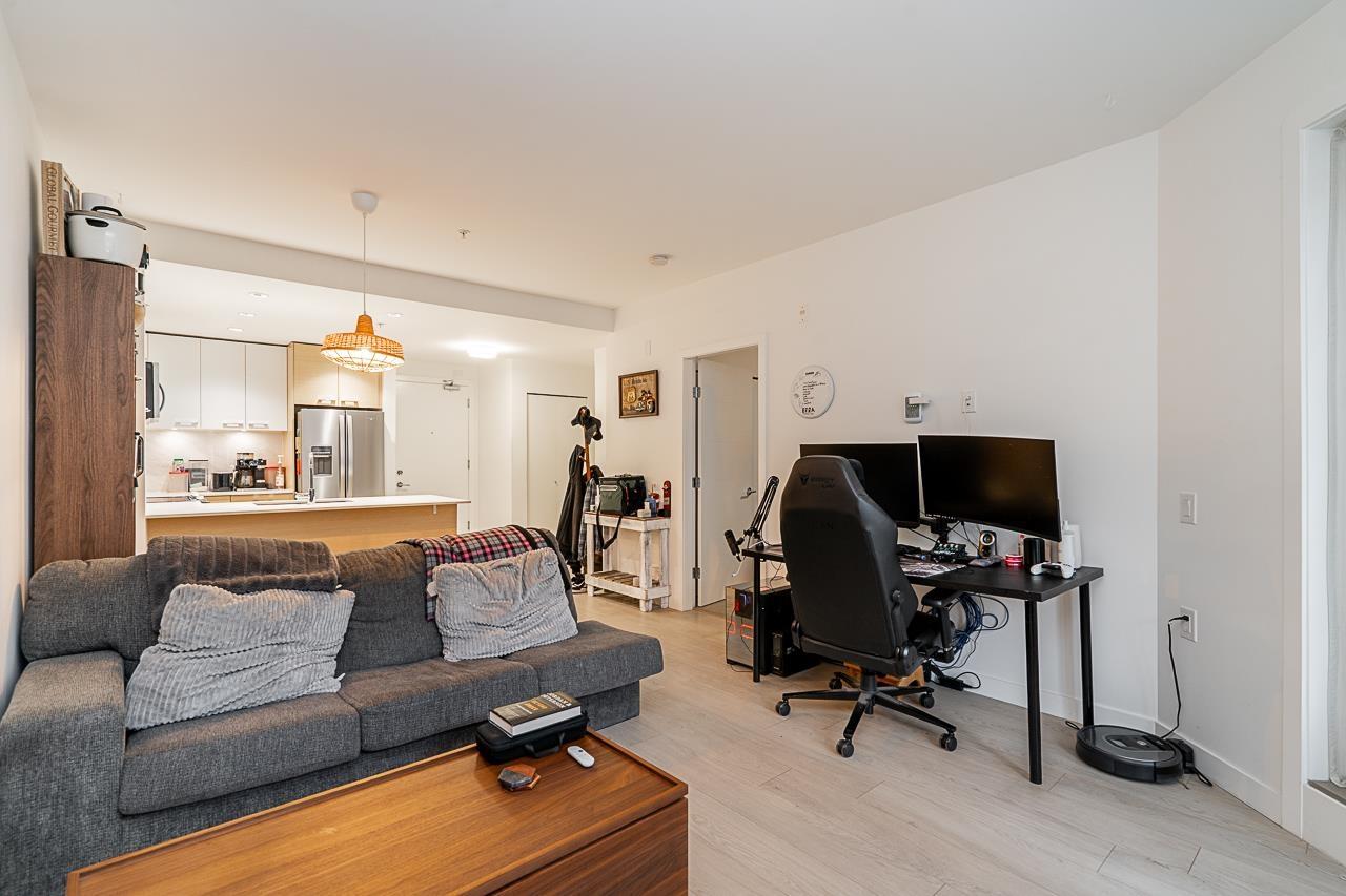 205 10581 140 STREET, Surrey