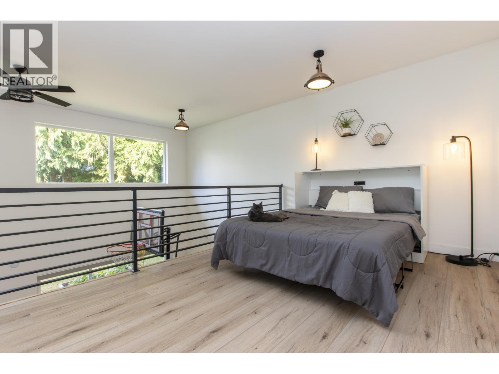 40211 KINTYRE DRIVE, Squamish