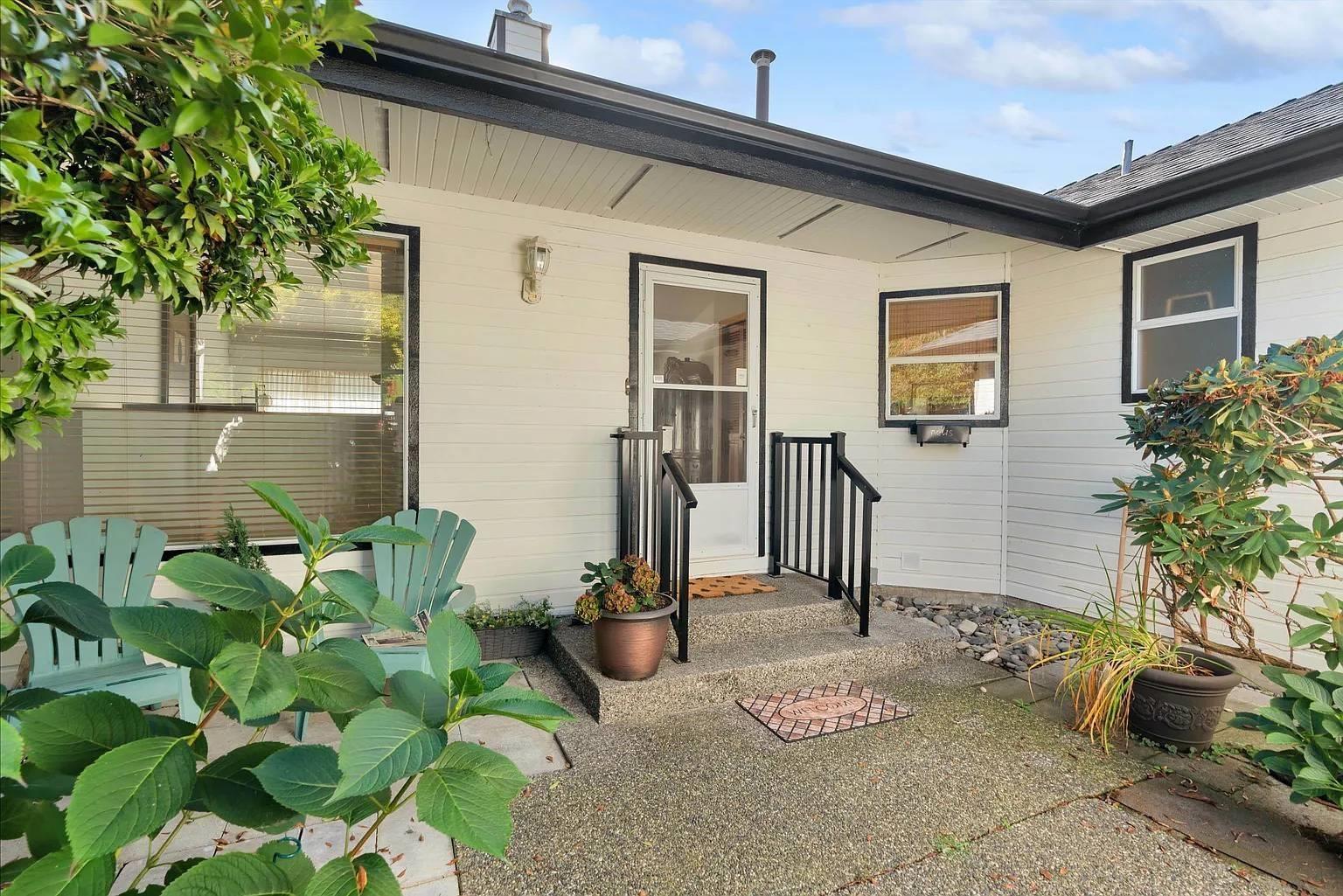 14098 20 AVENUE, Surrey