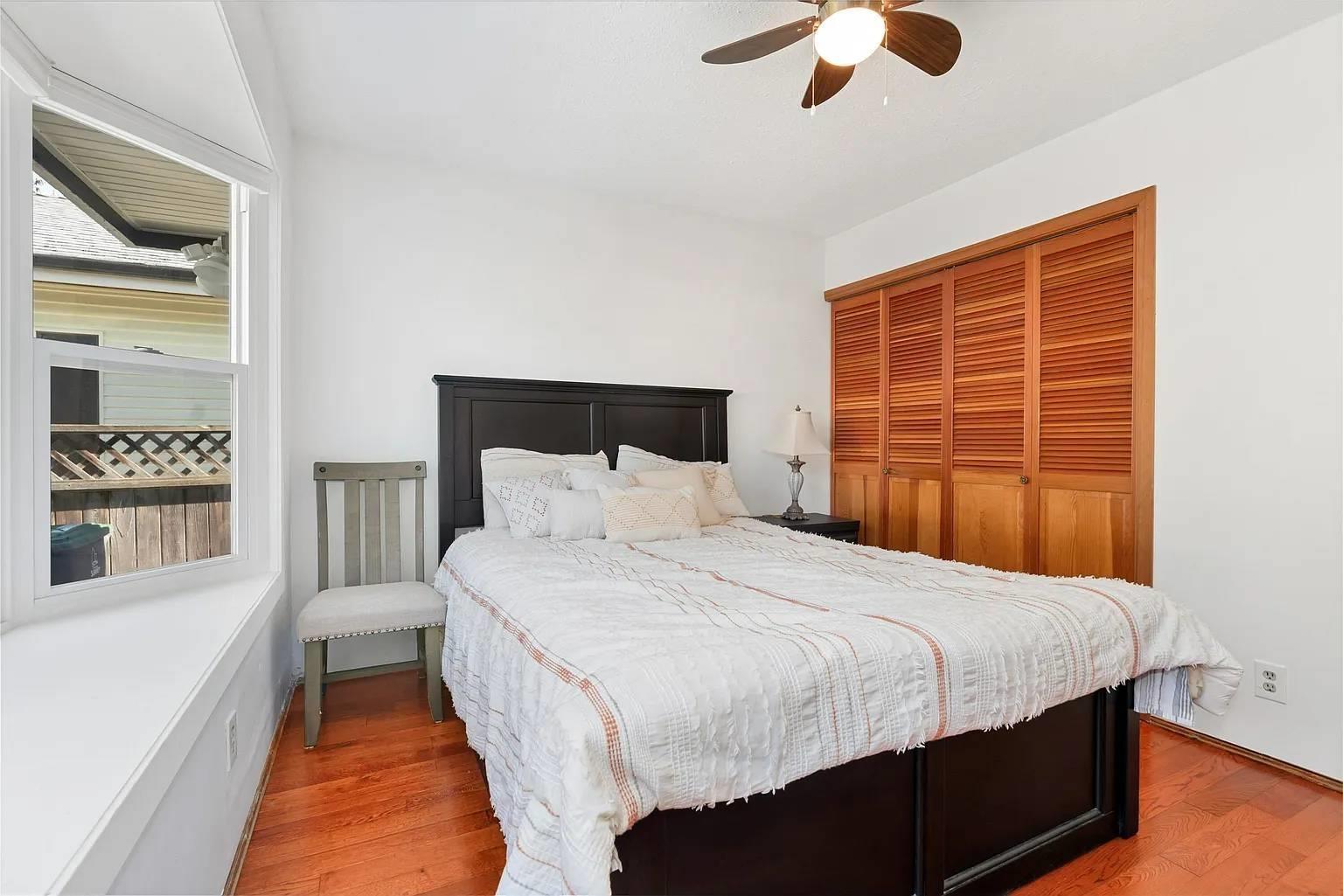 14098 20 AVENUE, Surrey