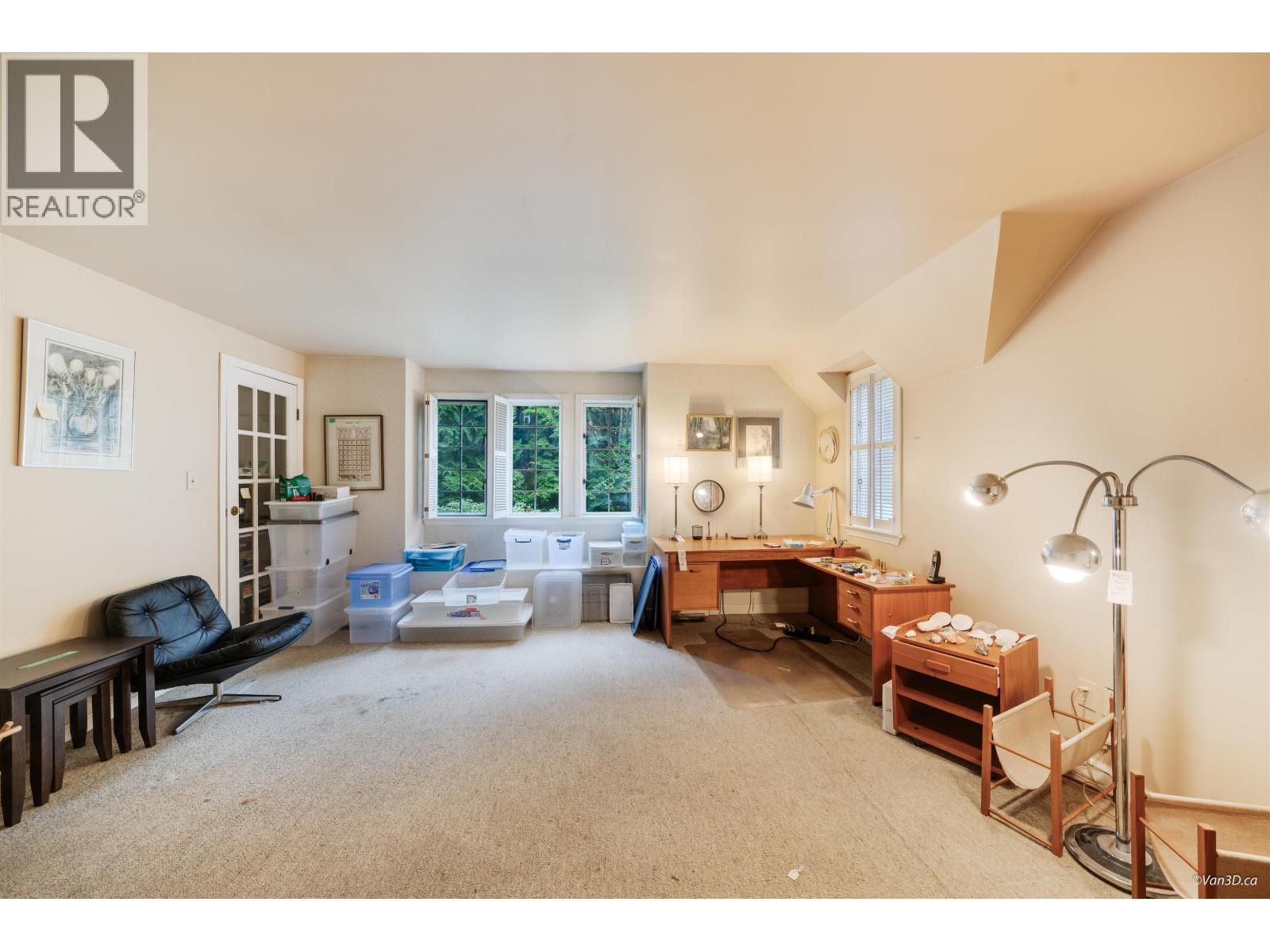 1226 SEYMOUR BOULEVARD, North Vancouver