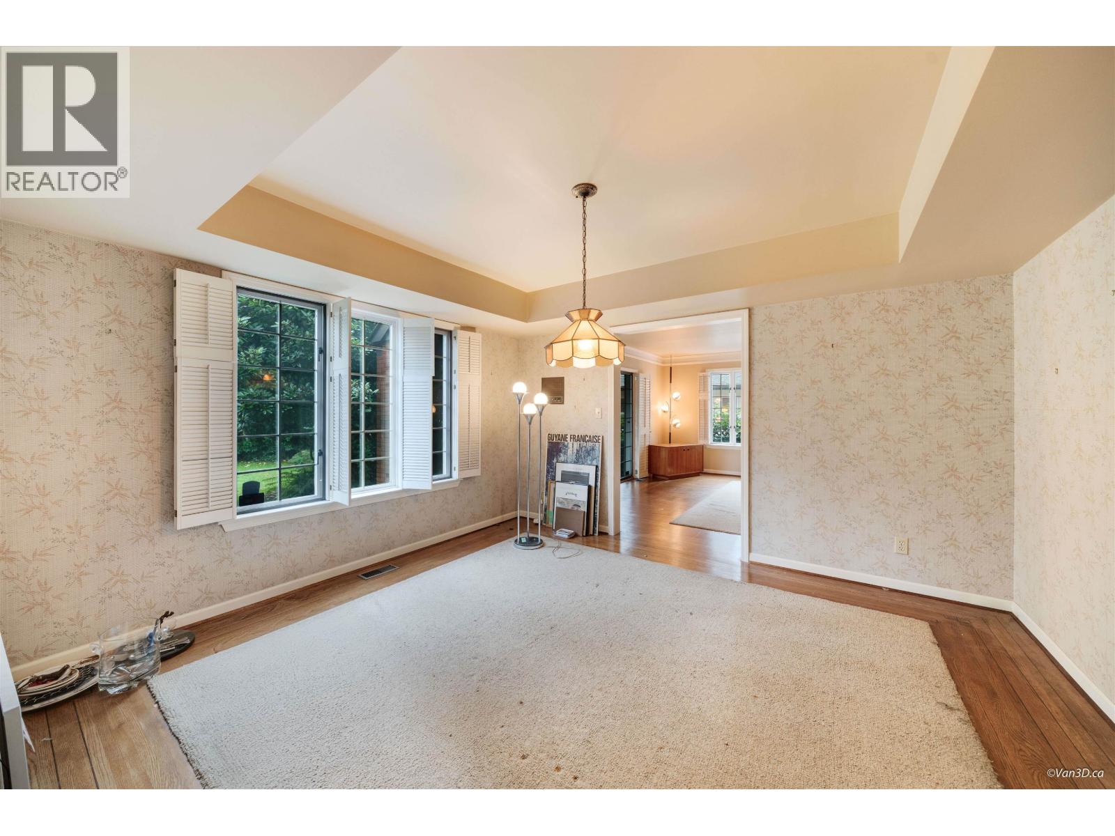 1226 SEYMOUR BOULEVARD, North Vancouver