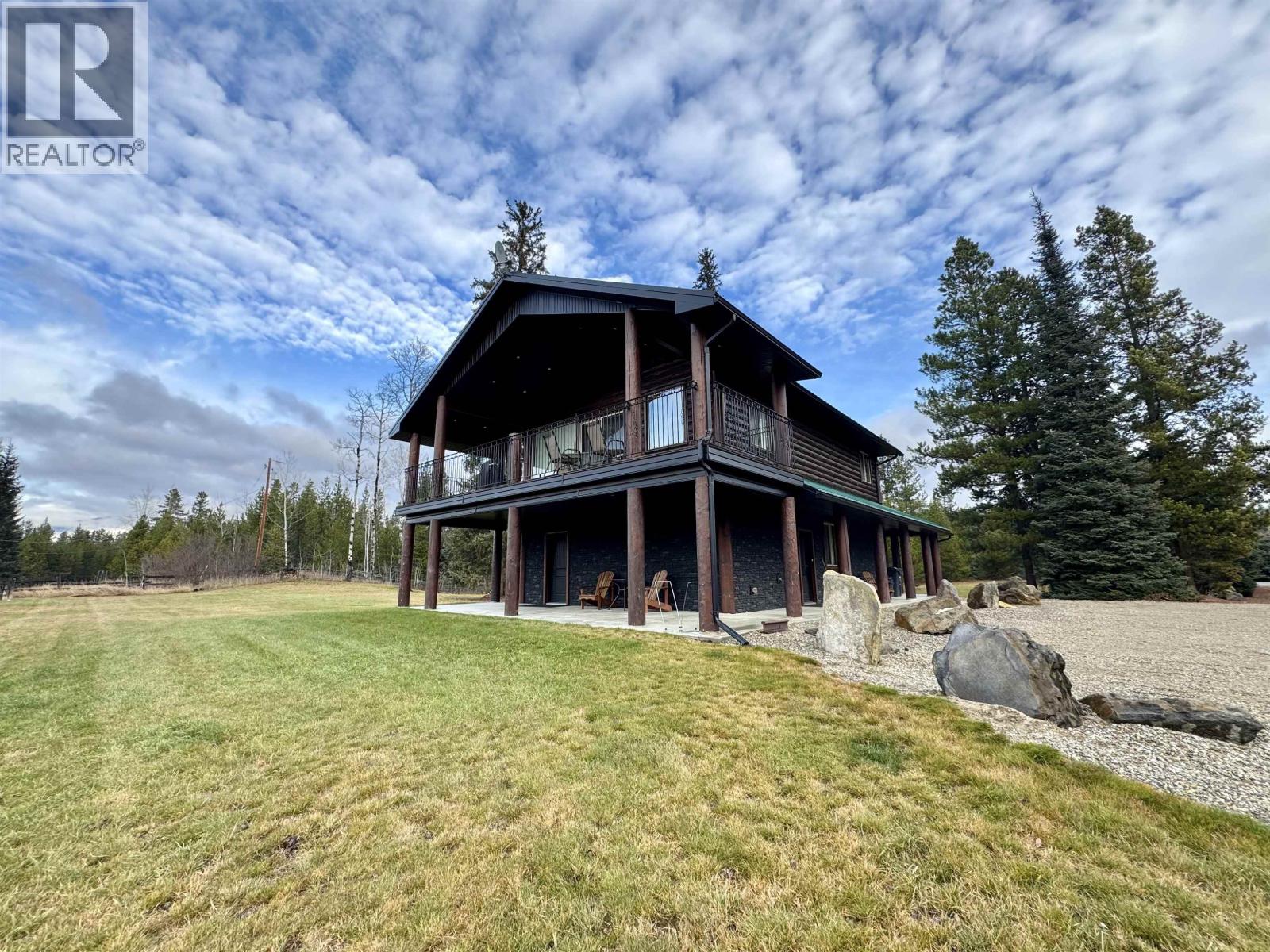 1495 KING ROAD, Valemount