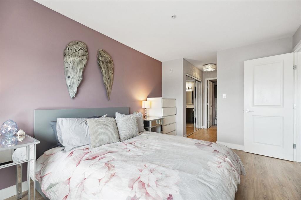 313 15745 CROYDON DRIVE, Surrey