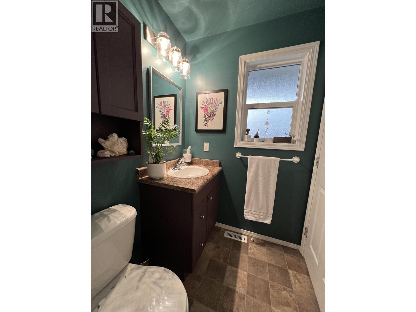 7 4620 E 52 AVENUE, Fort Nelson