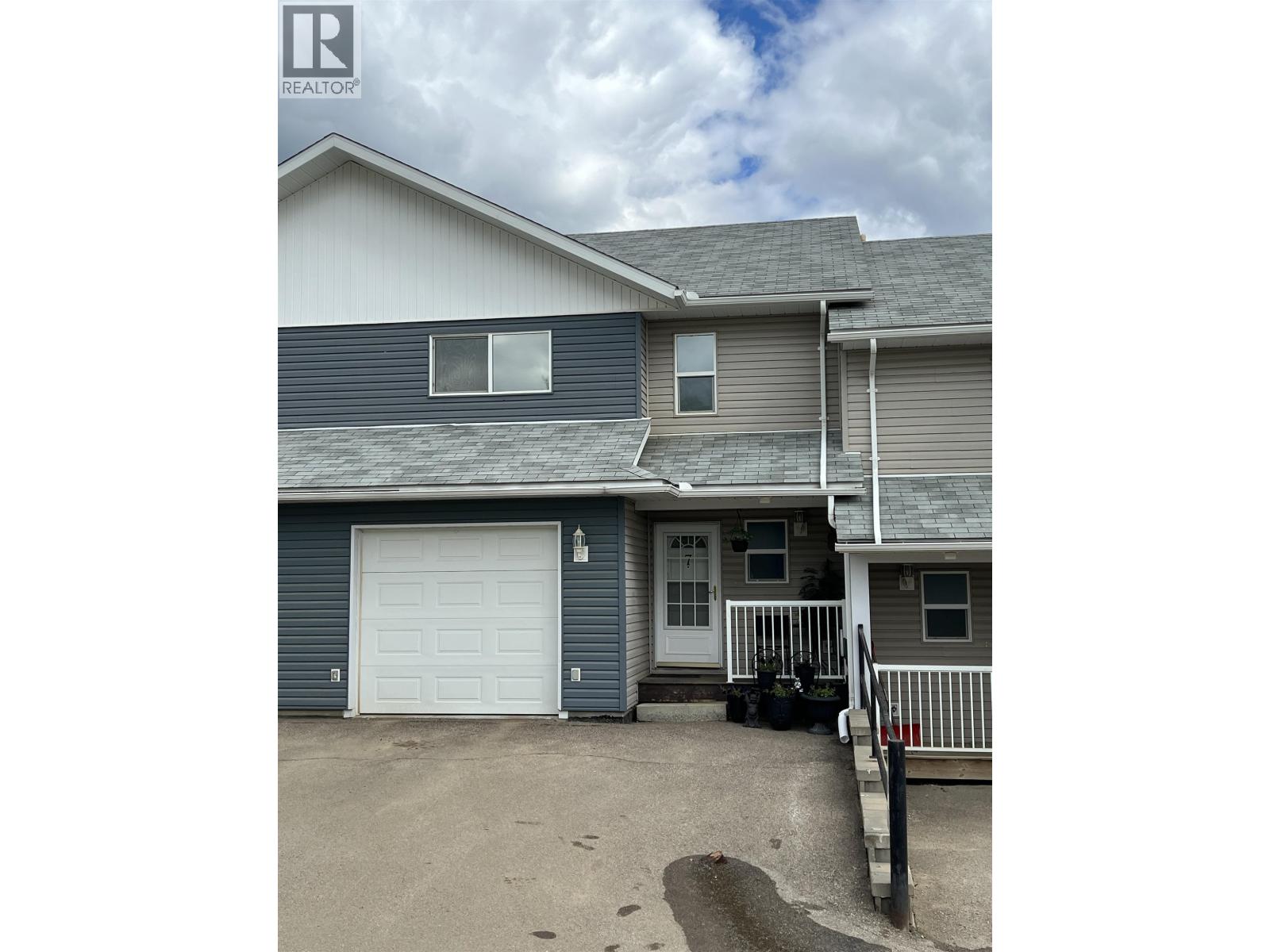 7 4620 E 52 AVENUE, Fort Nelson