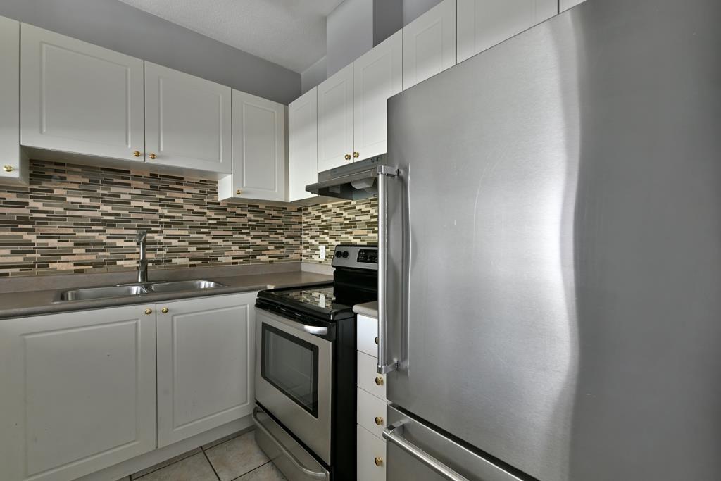 201 19897 56 AVENUE, Langley