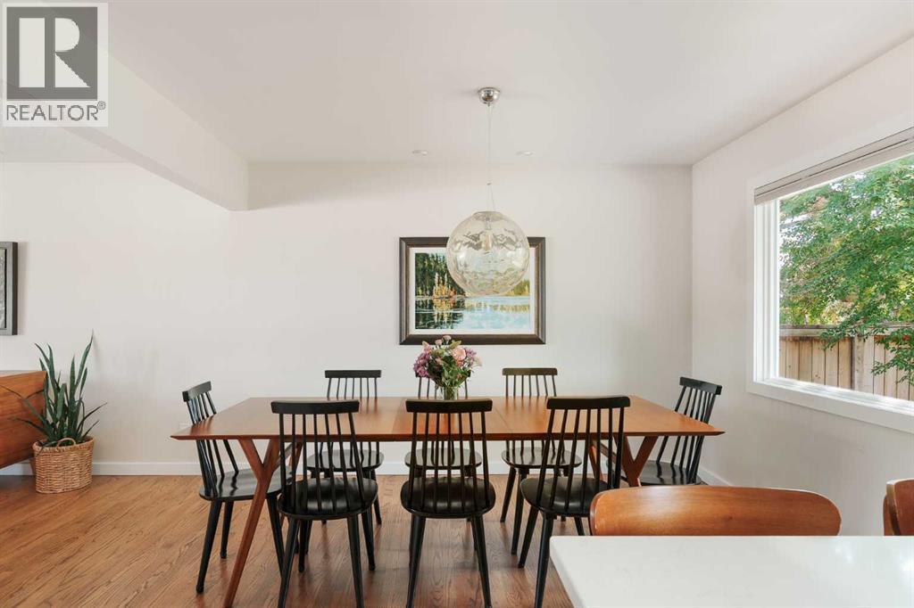 Single Family House Bungalow for Sale in  Windsor Street NW St Andrews Heights Calgary 