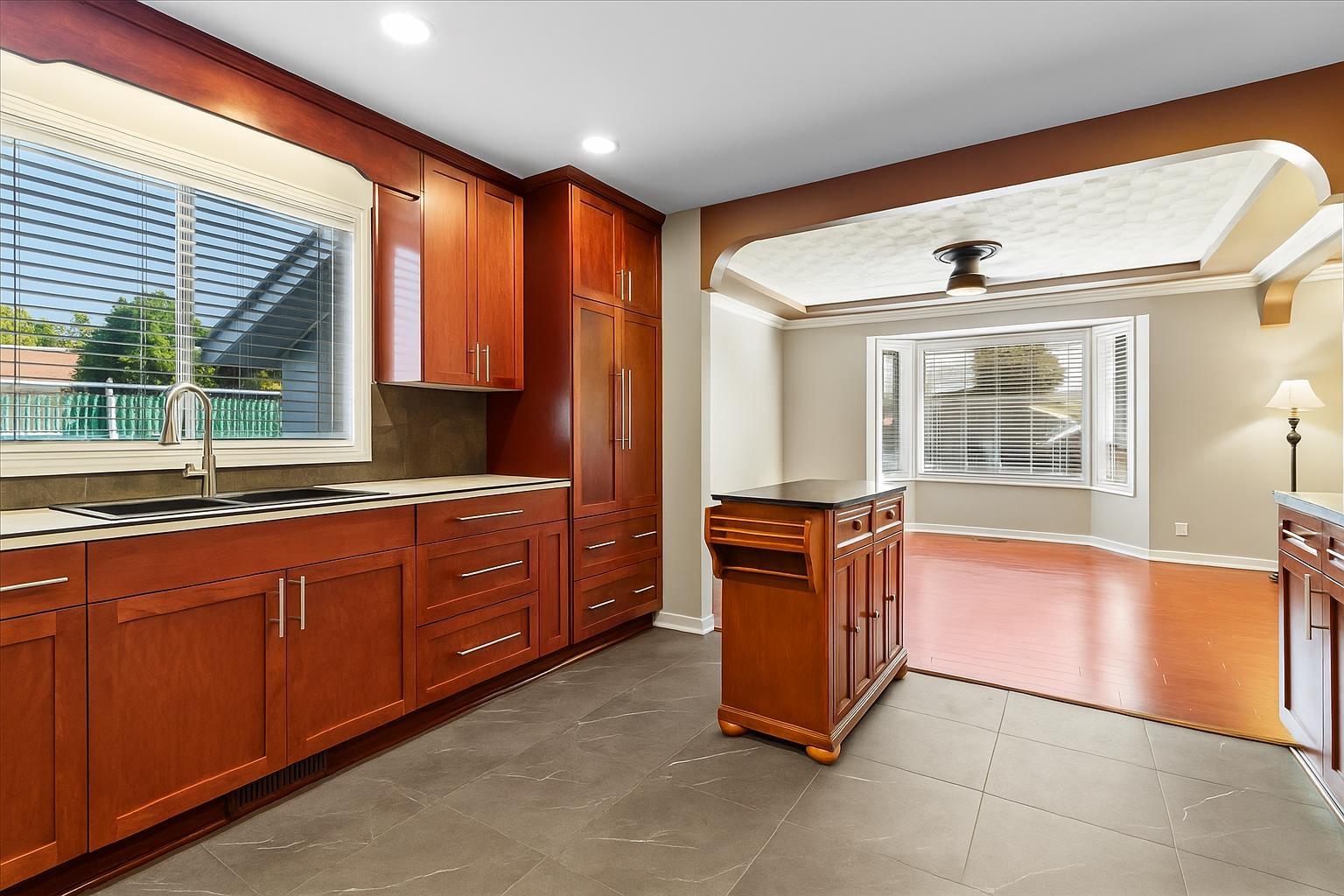 6279 SILVERTHORNE ROAD, Sardis South, Chilliwack