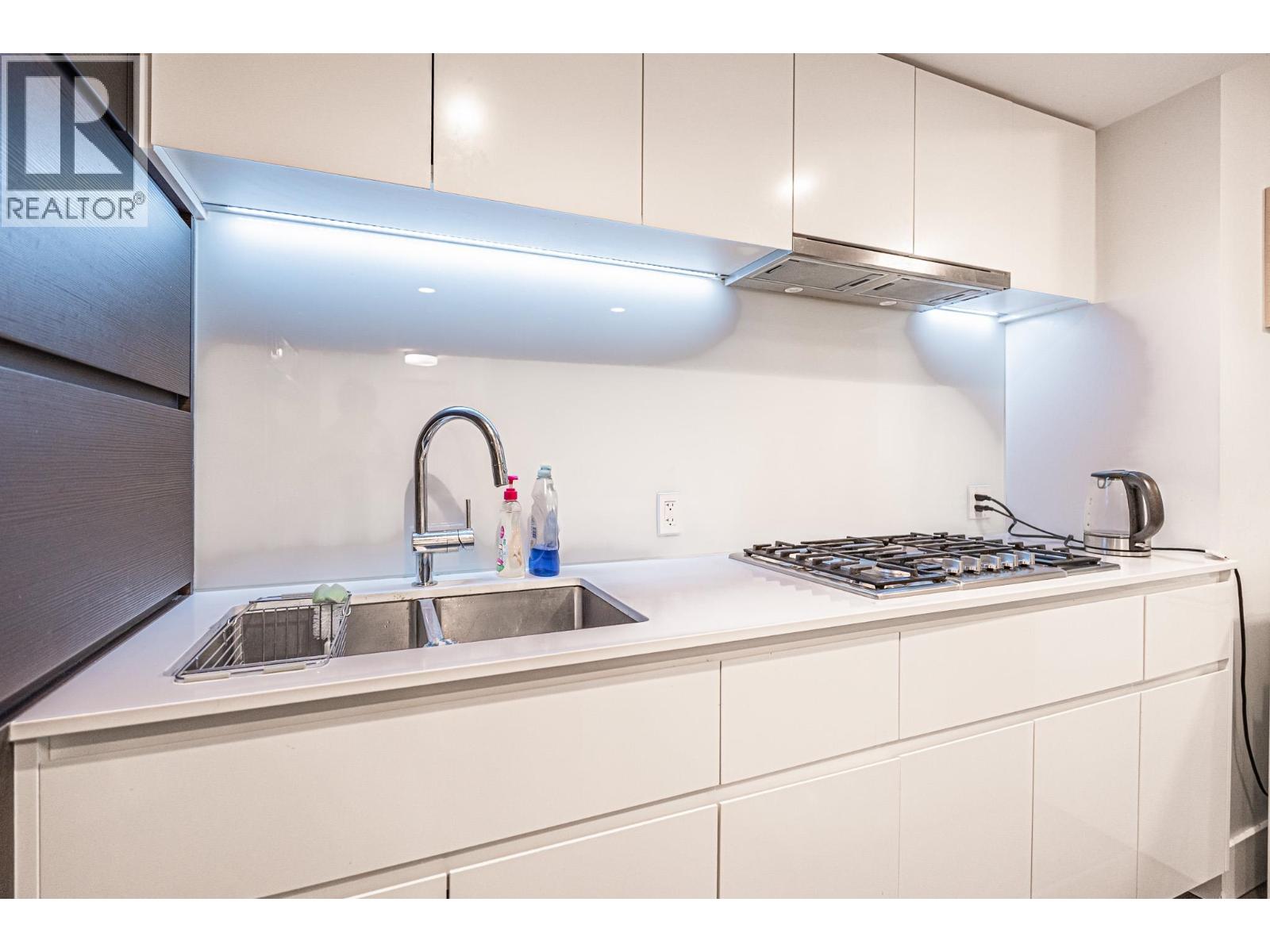 516 5508 HOLLYBRIDGE WAY, Richmond