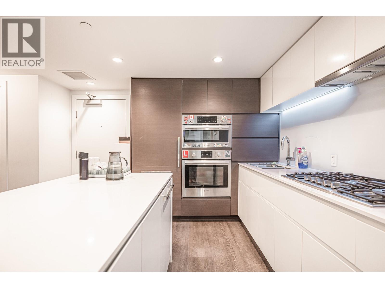 516 5508 HOLLYBRIDGE WAY, Richmond