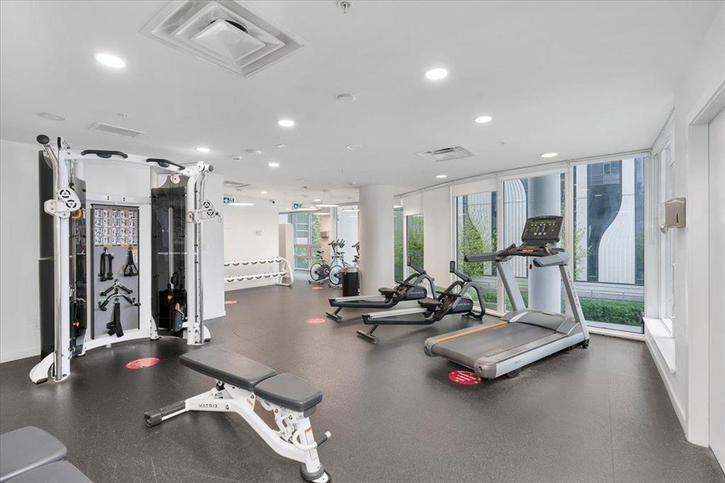 1609 13438 CENTRAL AVENUE, Surrey