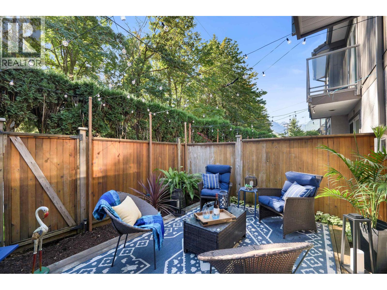 10 2401 MAMQUAM ROAD, Squamish