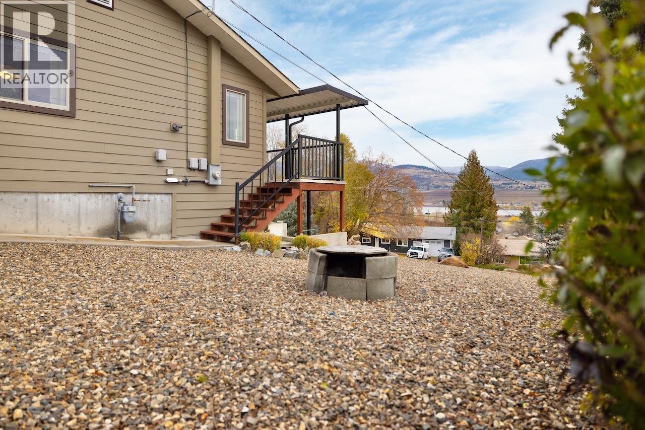 6355 Cardinal Road, Vernon