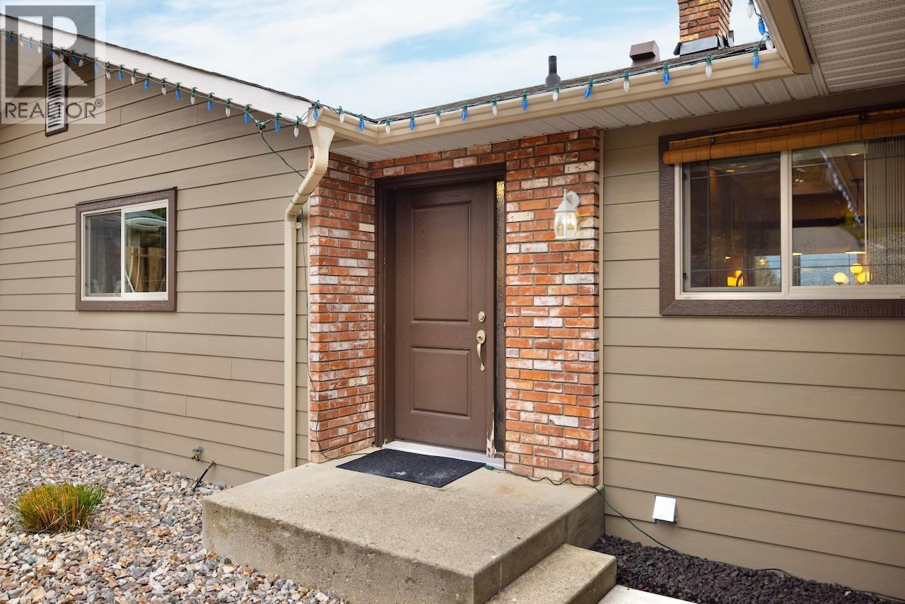 6355 Cardinal Road, Vernon