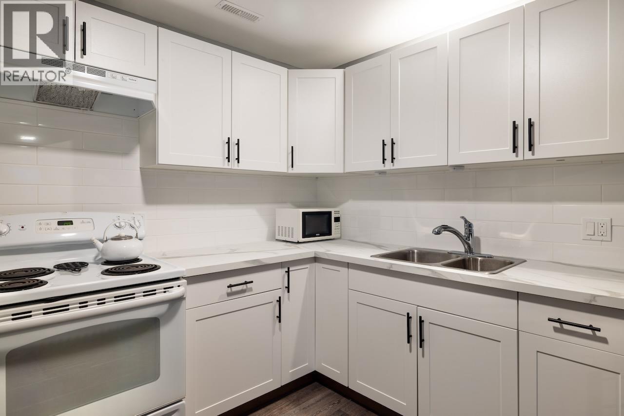 6355 Cardinal Road, Vernon