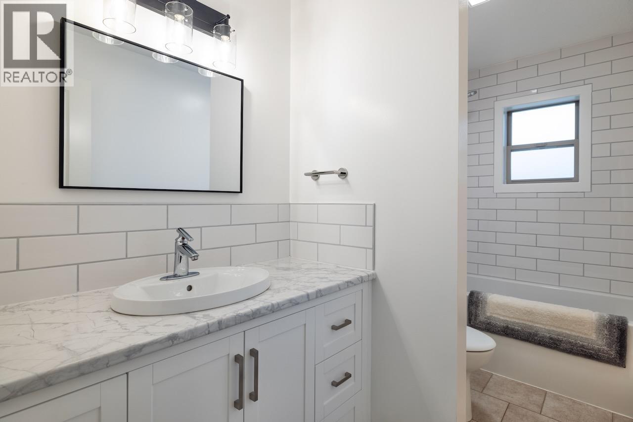 6355 Cardinal Road, Vernon