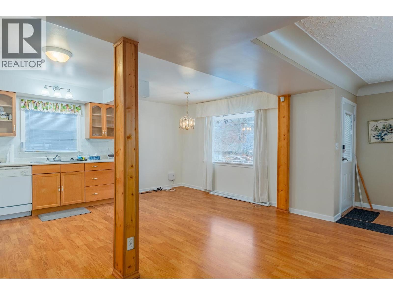 3404 4th Avenue, Castlegar