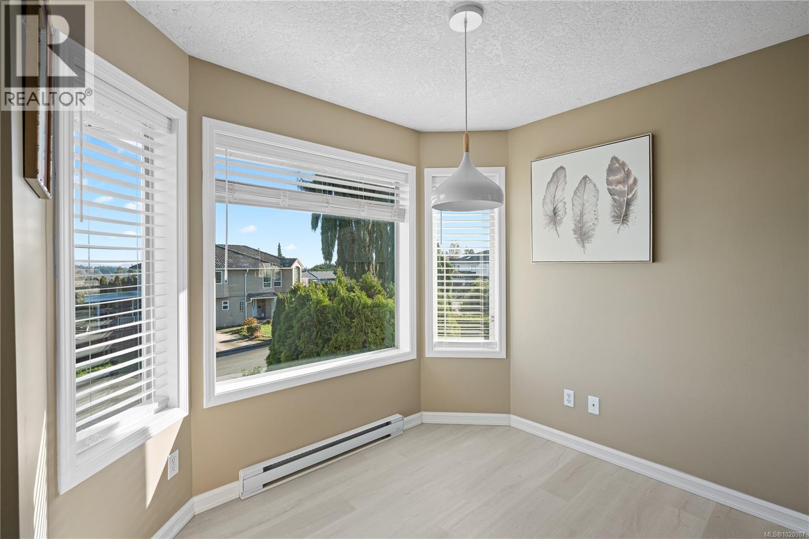 6428 Bella Vista Dr, Central Saanich