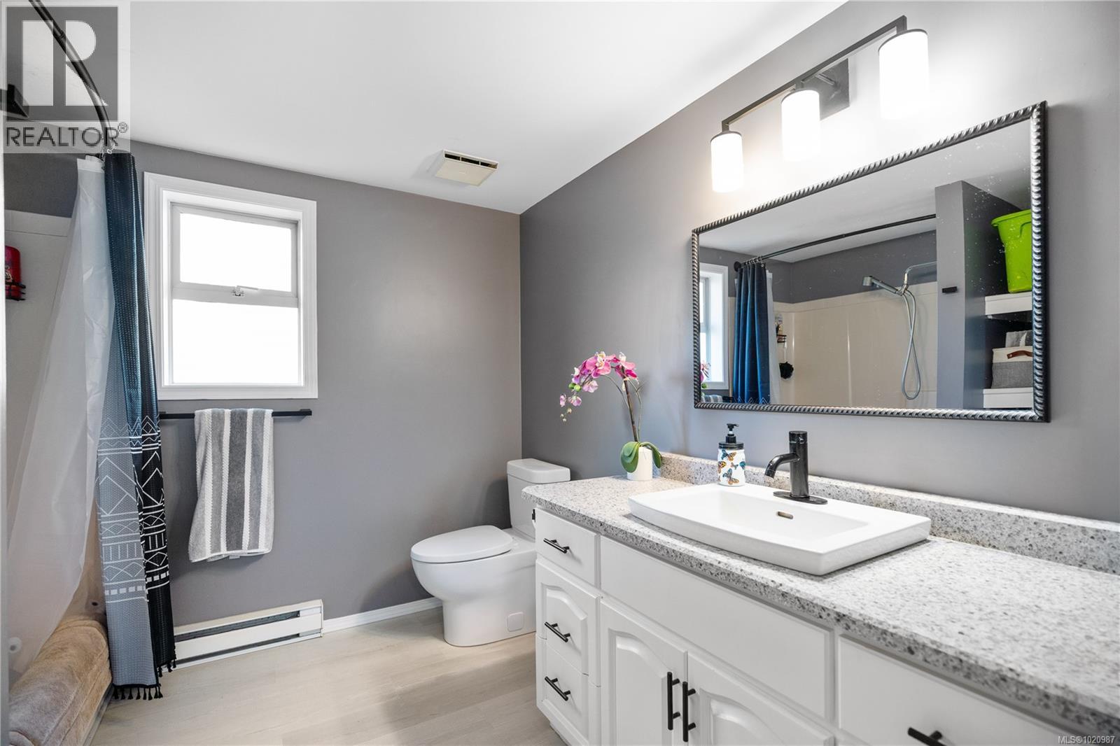 6428 Bella Vista Dr, Central Saanich