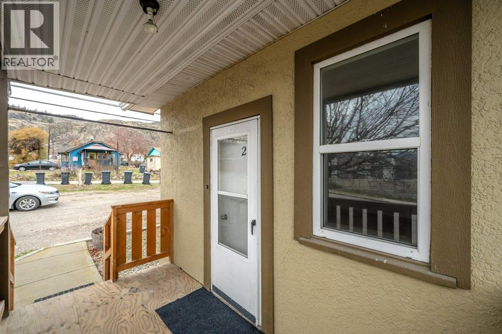 428 HILLCREST Avenue, Oliver