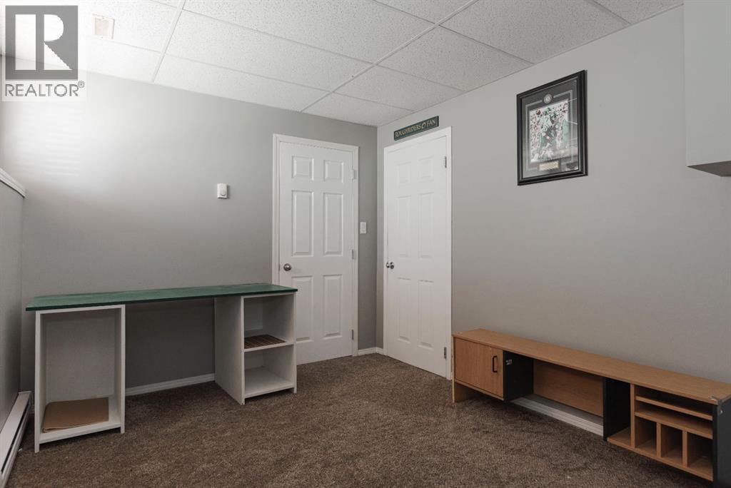 140 Waterhouse Street, Fort McMurray