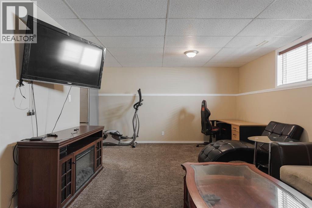 140 Waterhouse Street, Fort McMurray