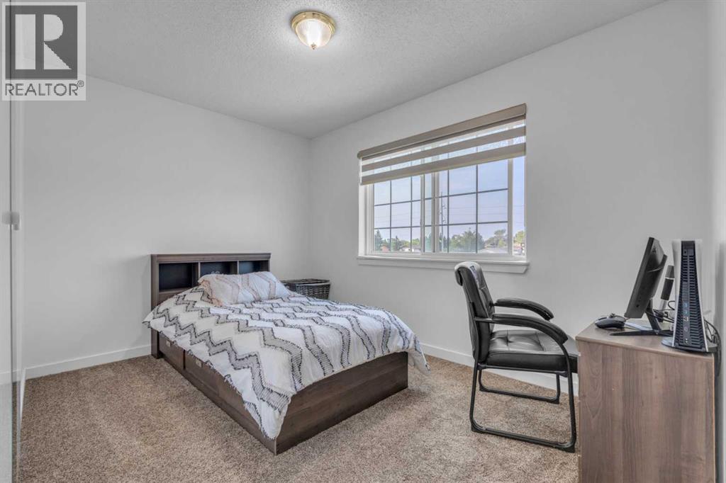 Single Family House for Sale in  Costa Mesa Close NE Monterey Park Calgary 