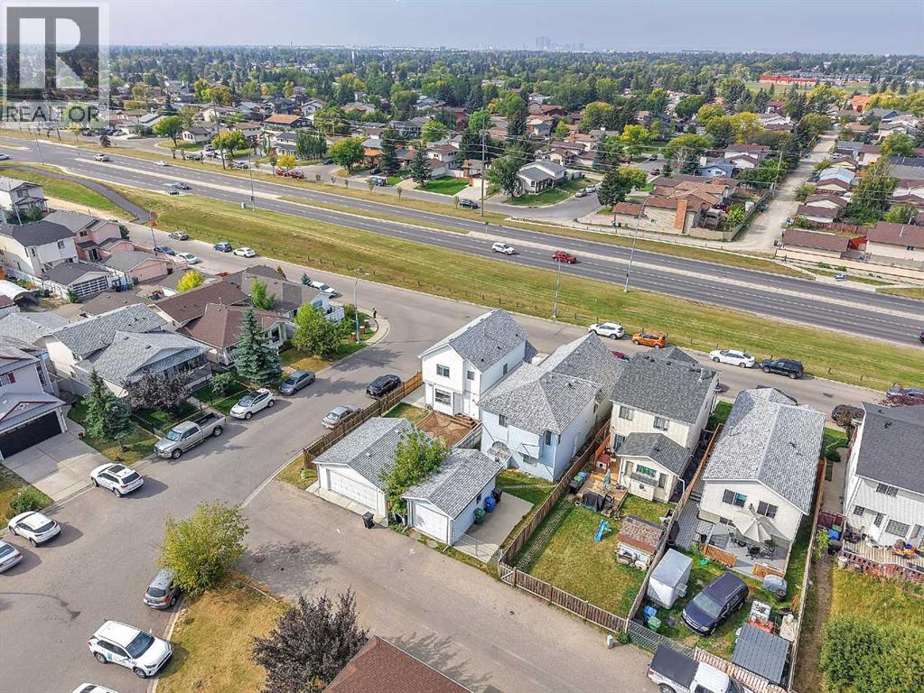 Single Family House for Sale in  Costa Mesa Close NE Monterey Park Calgary 