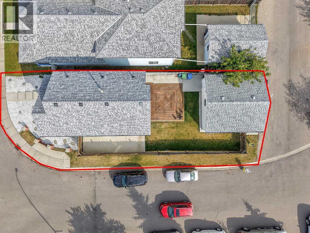 Single Family House for Sale in  Costa Mesa Close NE Monterey Park Calgary 