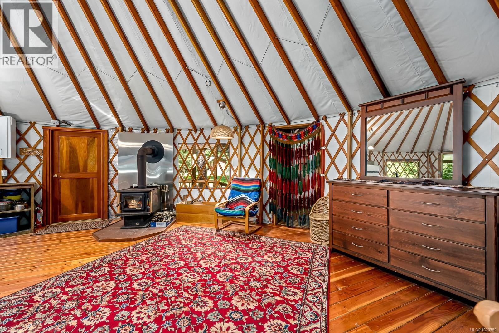 1408 Robertson Rd, Cortes Island