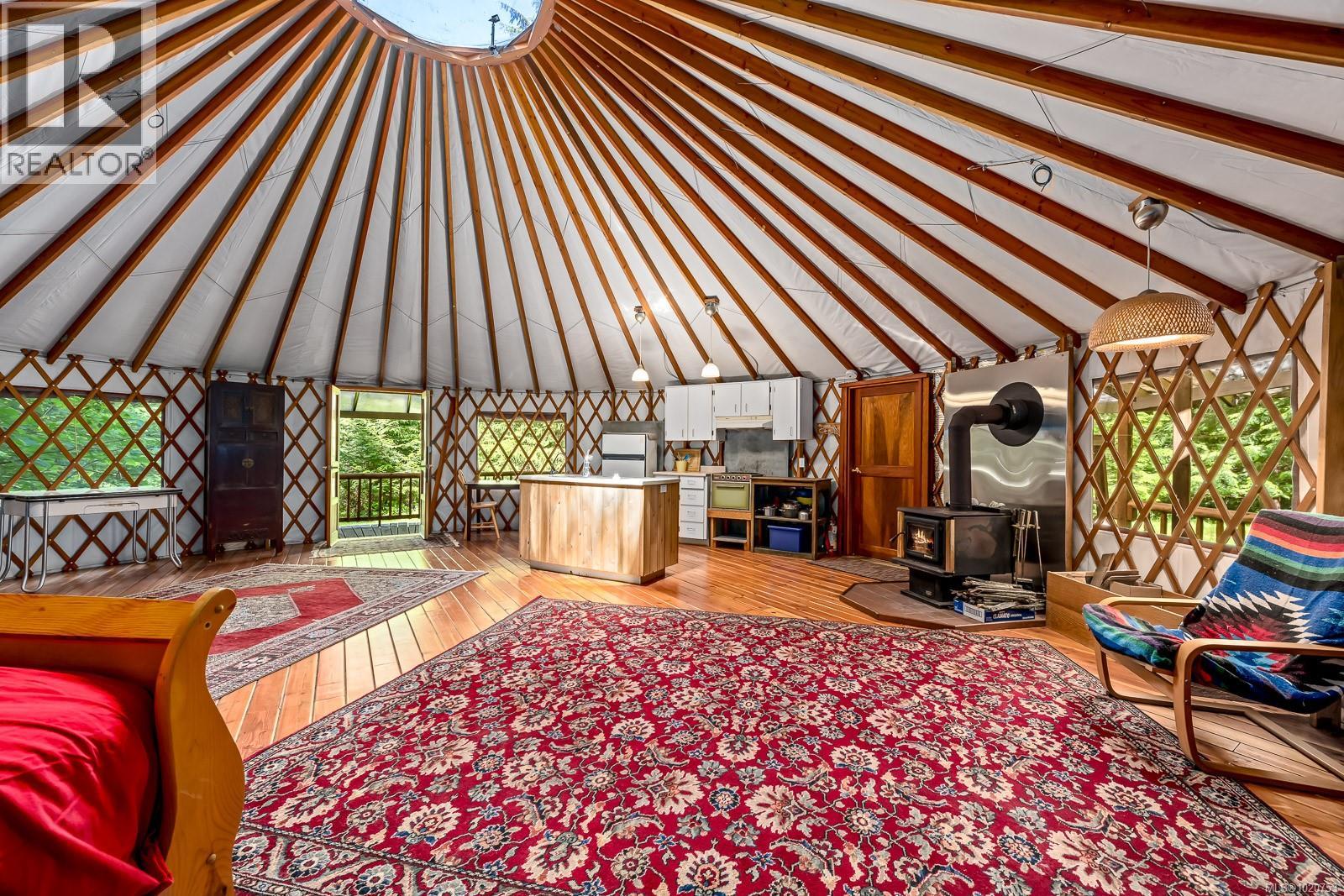 1408 Robertson Rd, Cortes Island