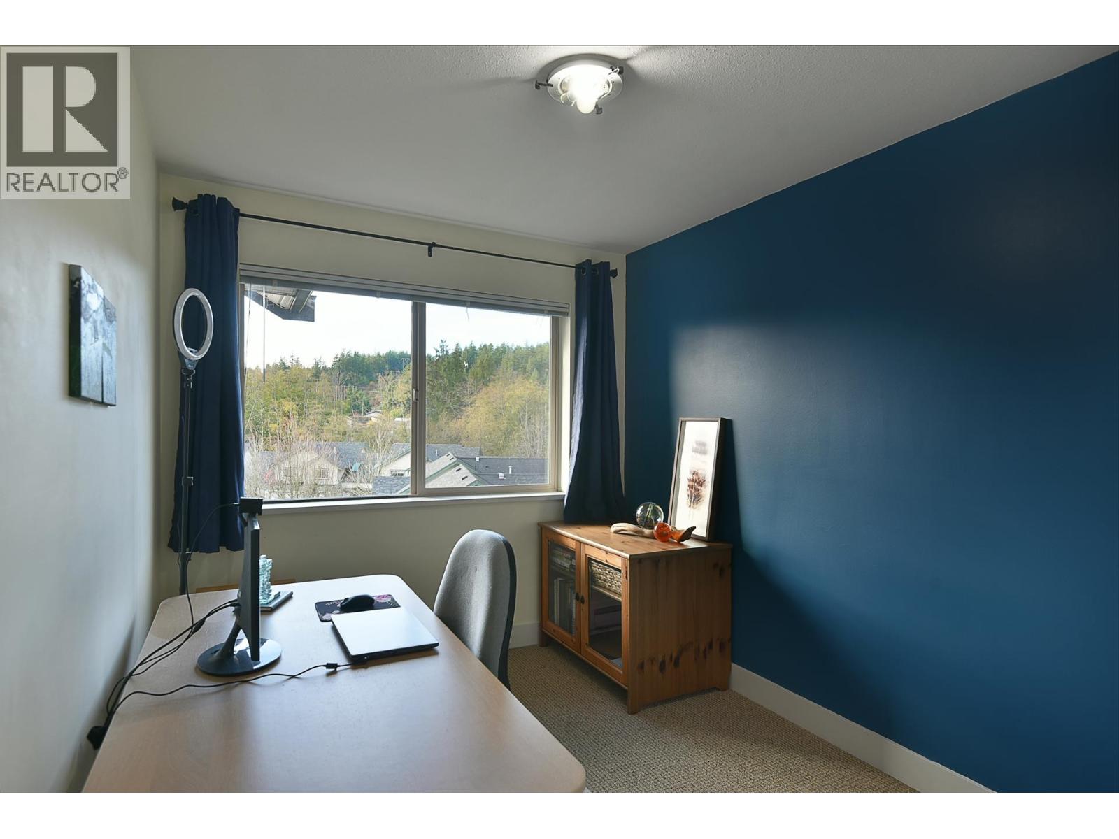 303 5711 EBBTIDE STREET, Sechelt