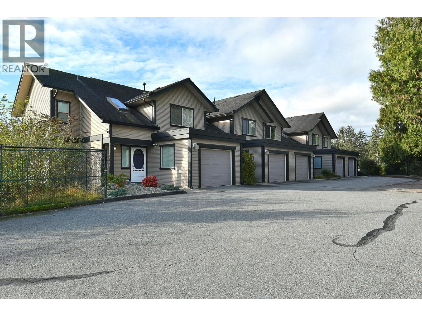 303 5711 EBBTIDE STREET, Sechelt