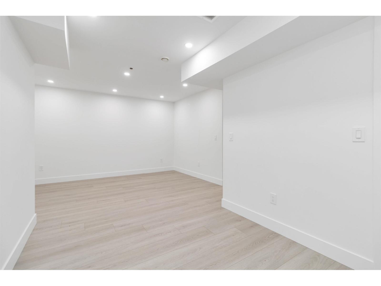 32866 3RD AVENUE, Mission