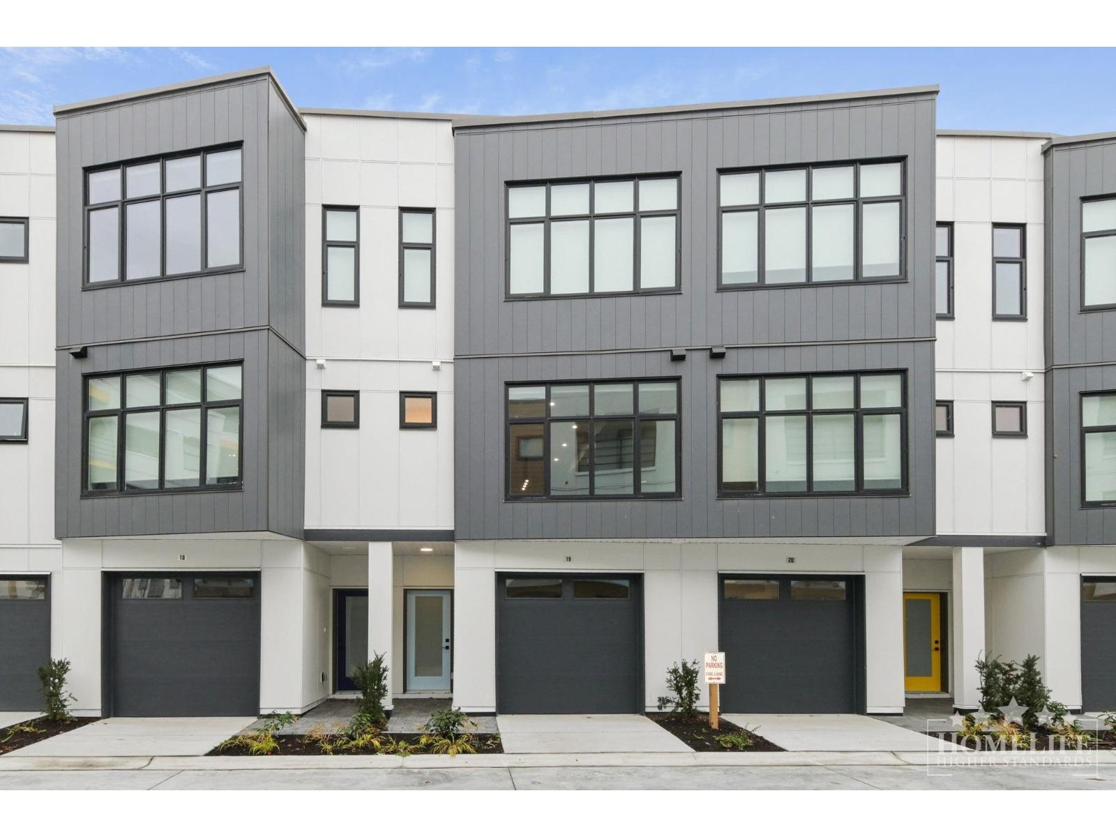 19 177 175A STREET, Surrey