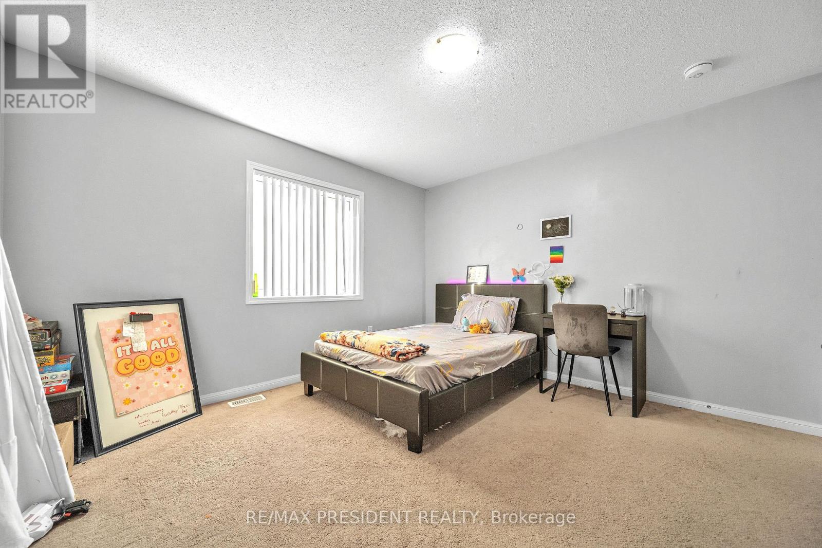 342 PANHELLENIC DRIVE - 27