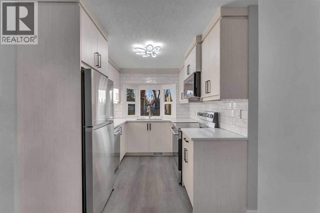 Single Family House Bungalow for Sale in  Fordham Crescent SE Forest Heights Calgary 