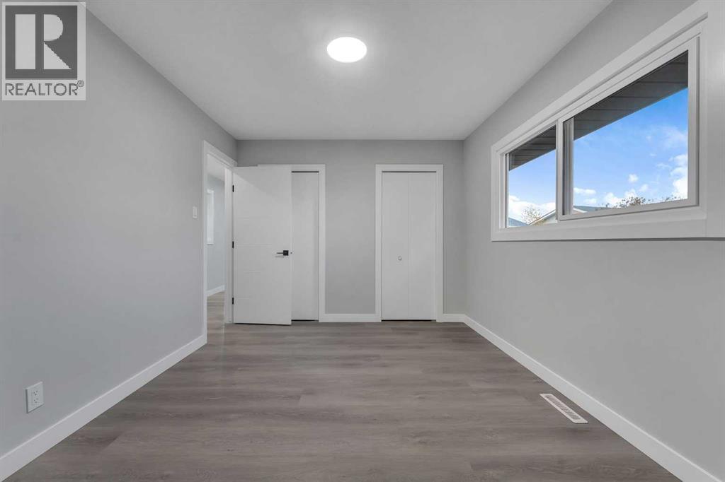 Single Family House Bungalow for Sale in  Fordham Crescent SE Forest Heights Calgary 