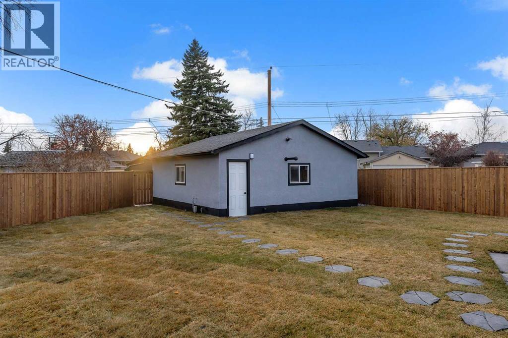 Single Family House Bungalow for Sale in  Fordham Crescent SE Forest Heights Calgary 