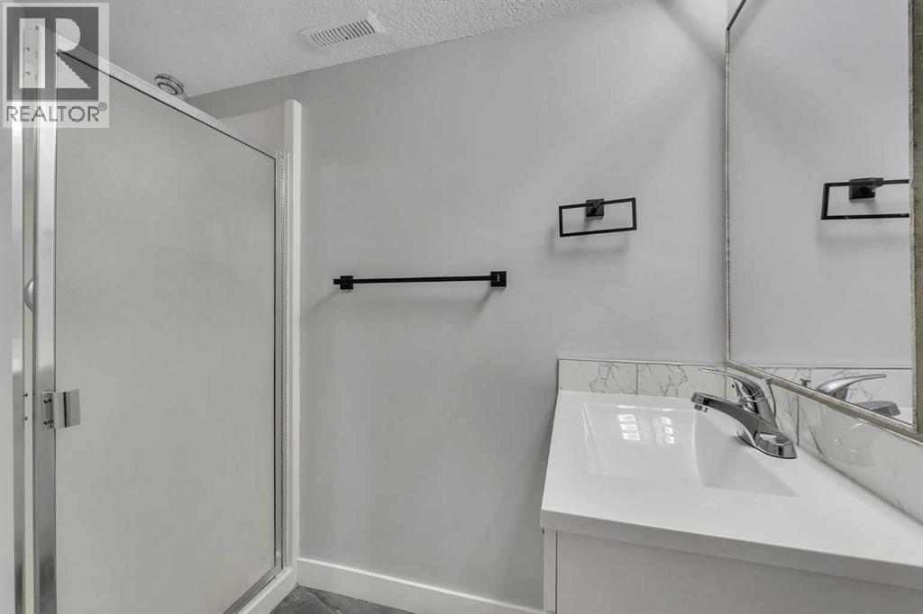 Single Family House Bungalow for Sale in  Fordham Crescent SE Forest Heights Calgary 