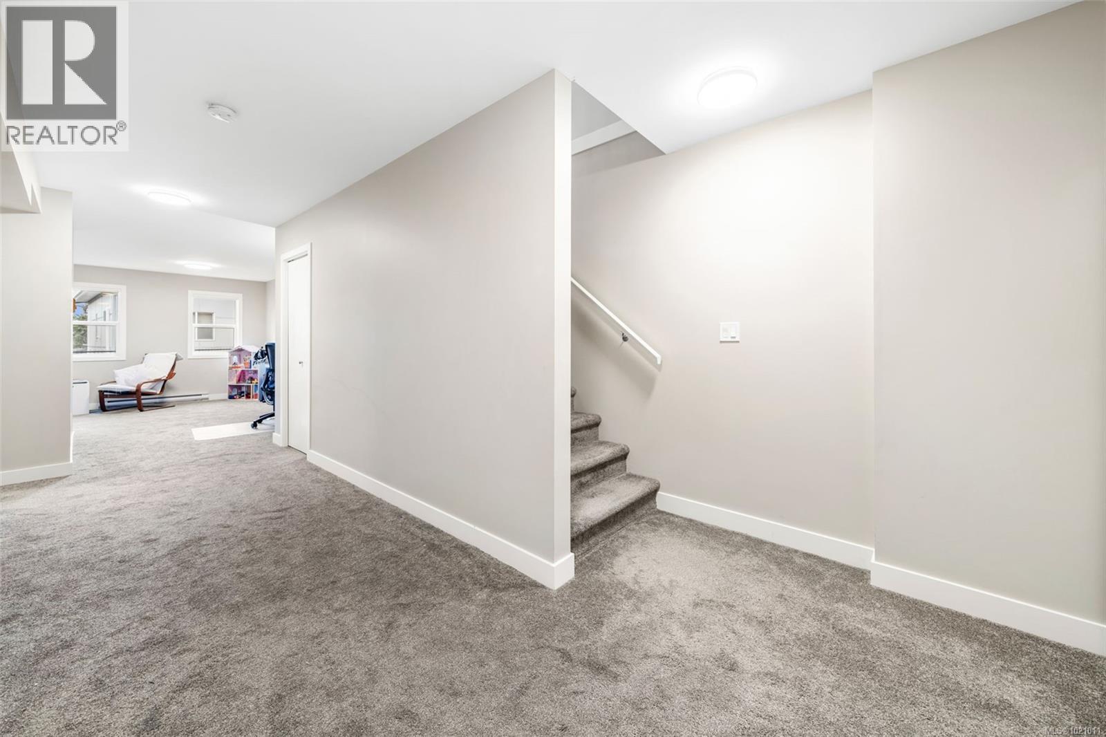 3477 Myles Mansell Rd, Langford