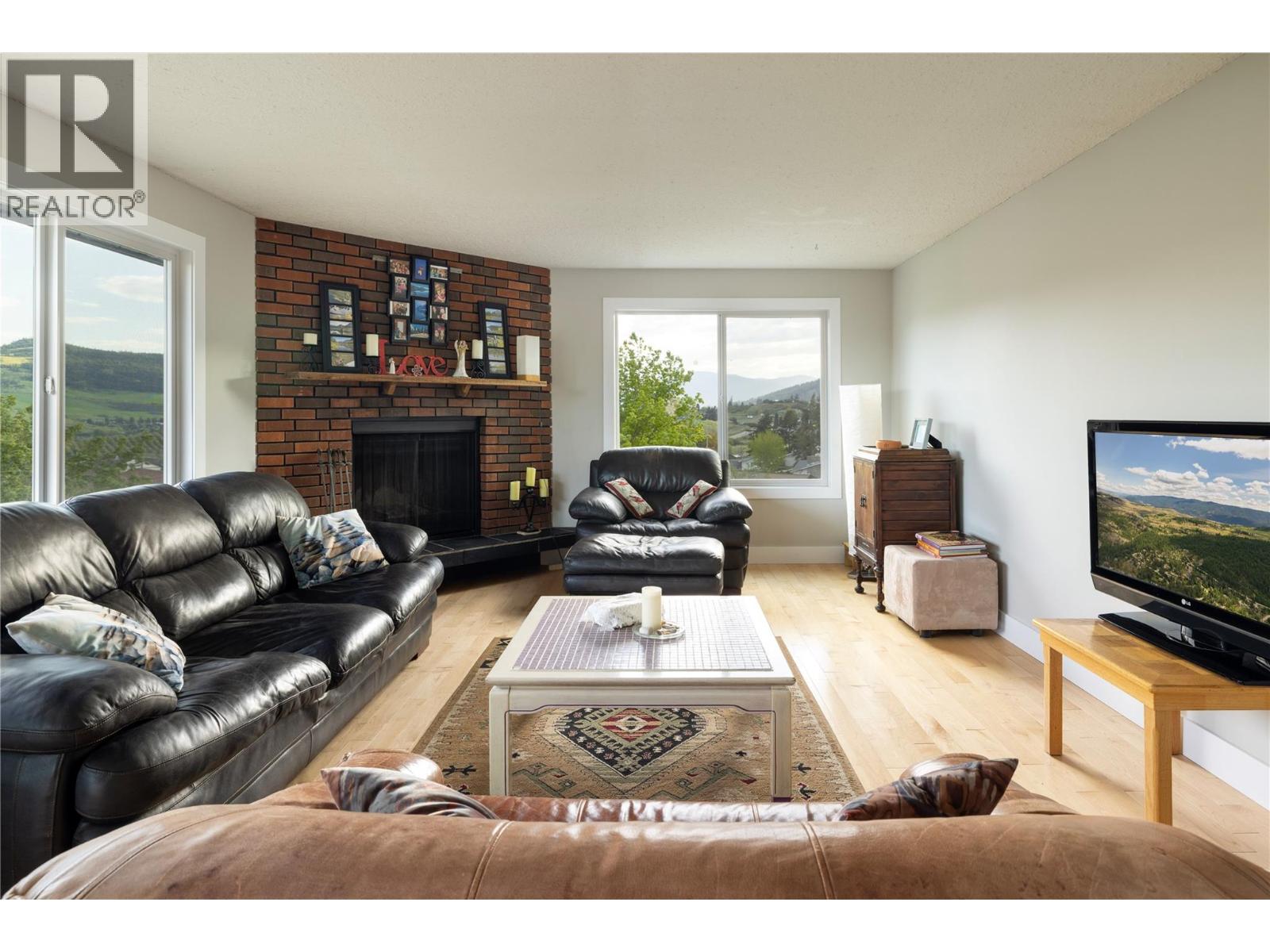  5826 Bartlett Road, Vernon