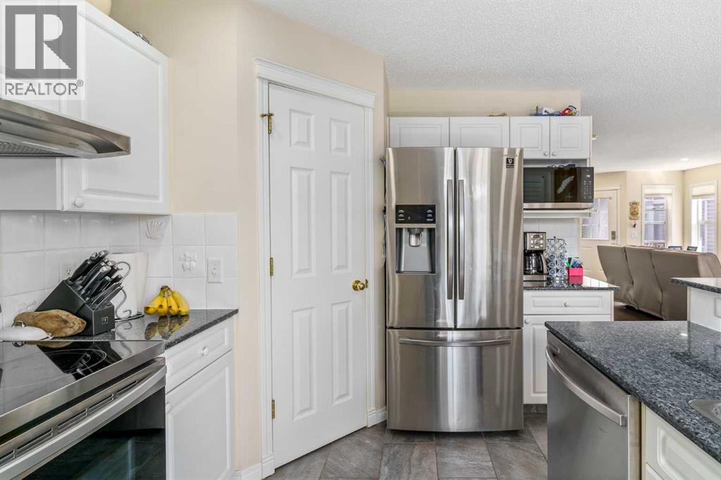 Single Family House for Sale in  Hidden Creek Gardens NW Hidden Valley Calgary 