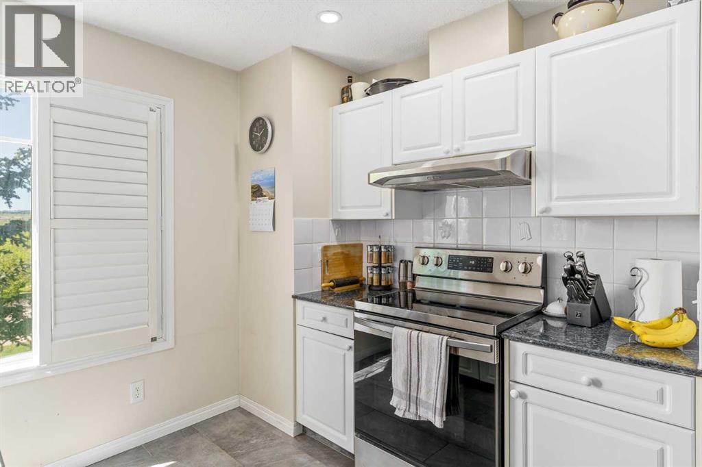 Single Family House for Sale in  Hidden Creek Gardens NW Hidden Valley Calgary 