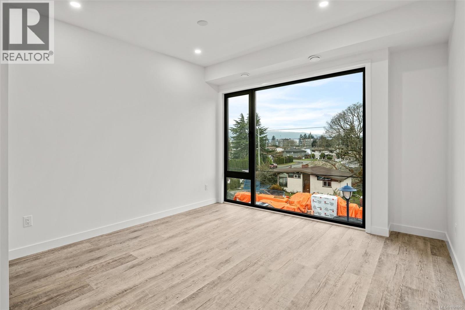 127 2841 Knotty Pine Road, Langford