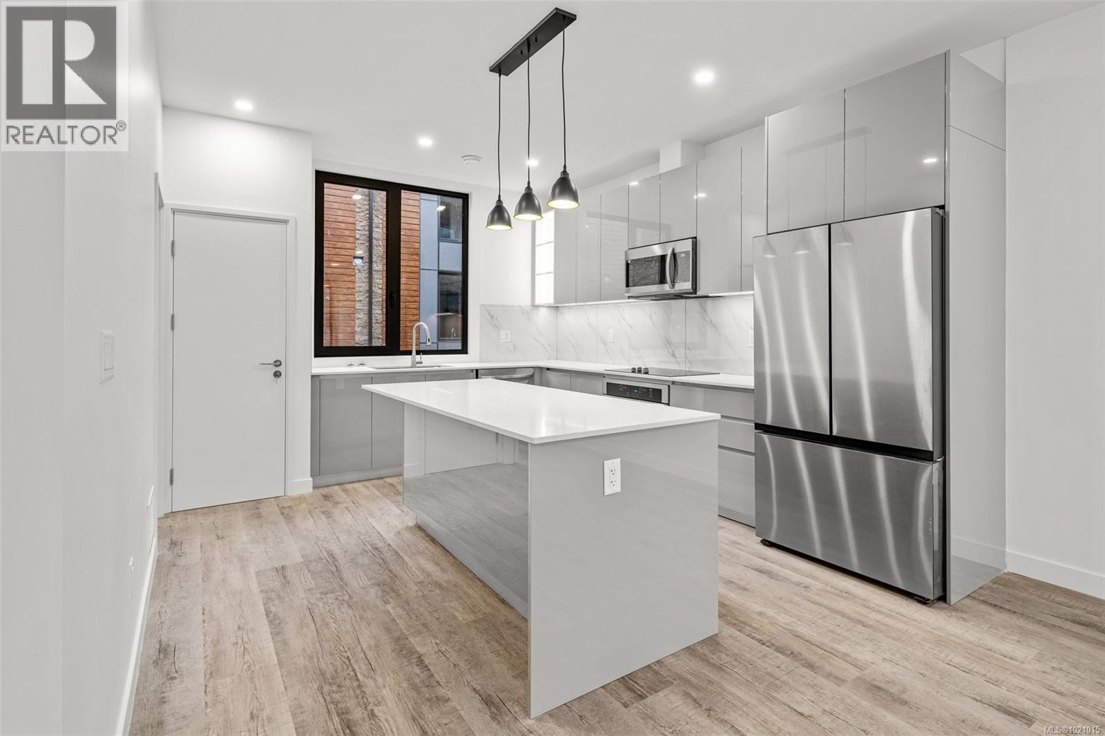 127 2841 Knotty Pine Road, Langford